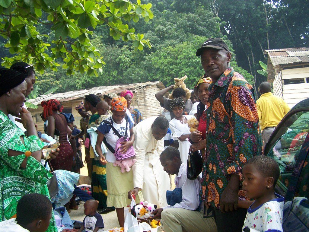 Distribution de vêtements